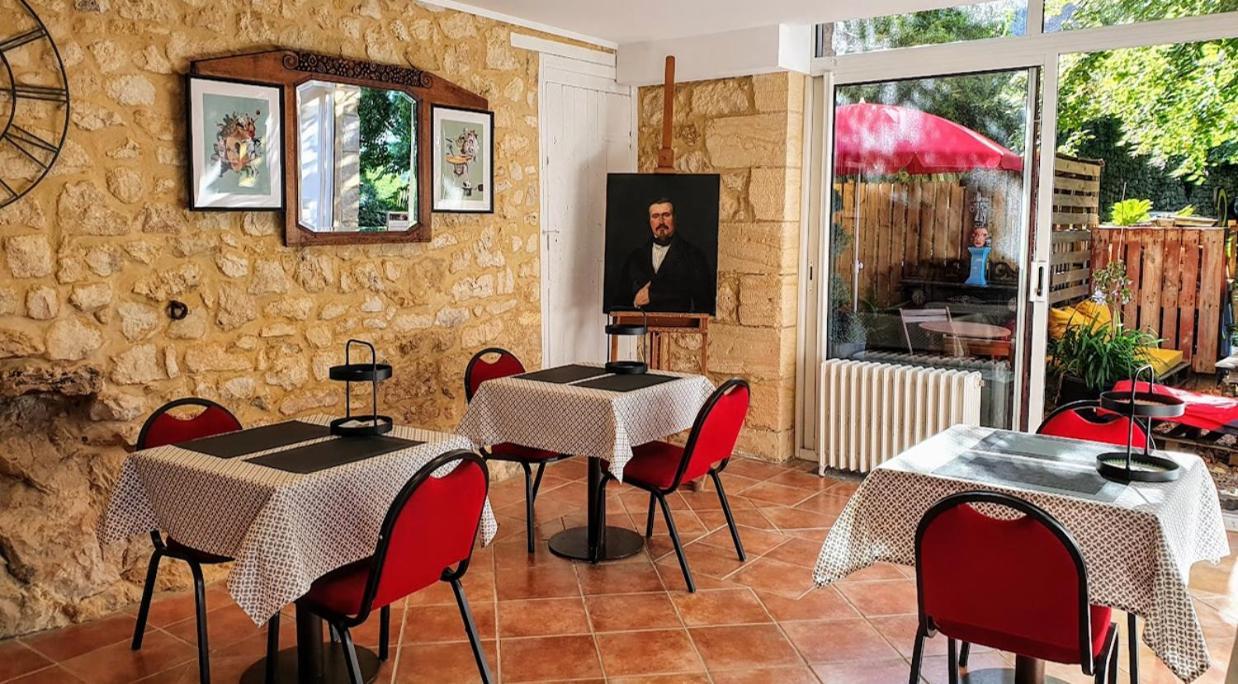 Les Hauts De Domme - Chambres D'Hotes מראה חיצוני תמונה